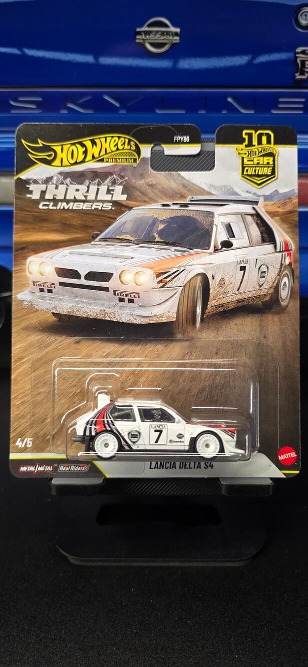 HW Premium Thrill Climbers Lancia Delta S4 4/5 JKF01 NIB